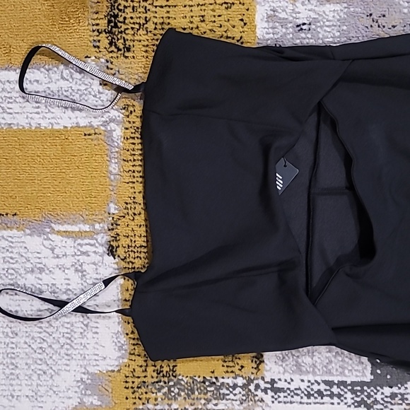 Gorgeous Evening Dress - Picture 1 of 4